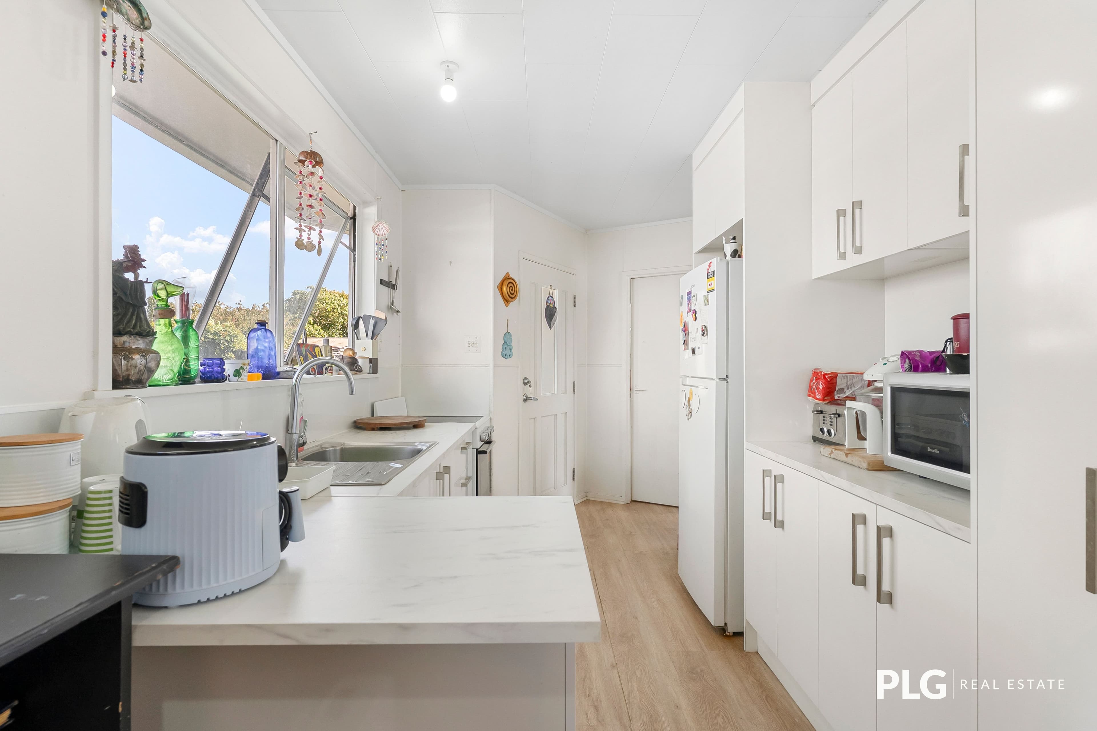 2 Awakino Place, photo 3