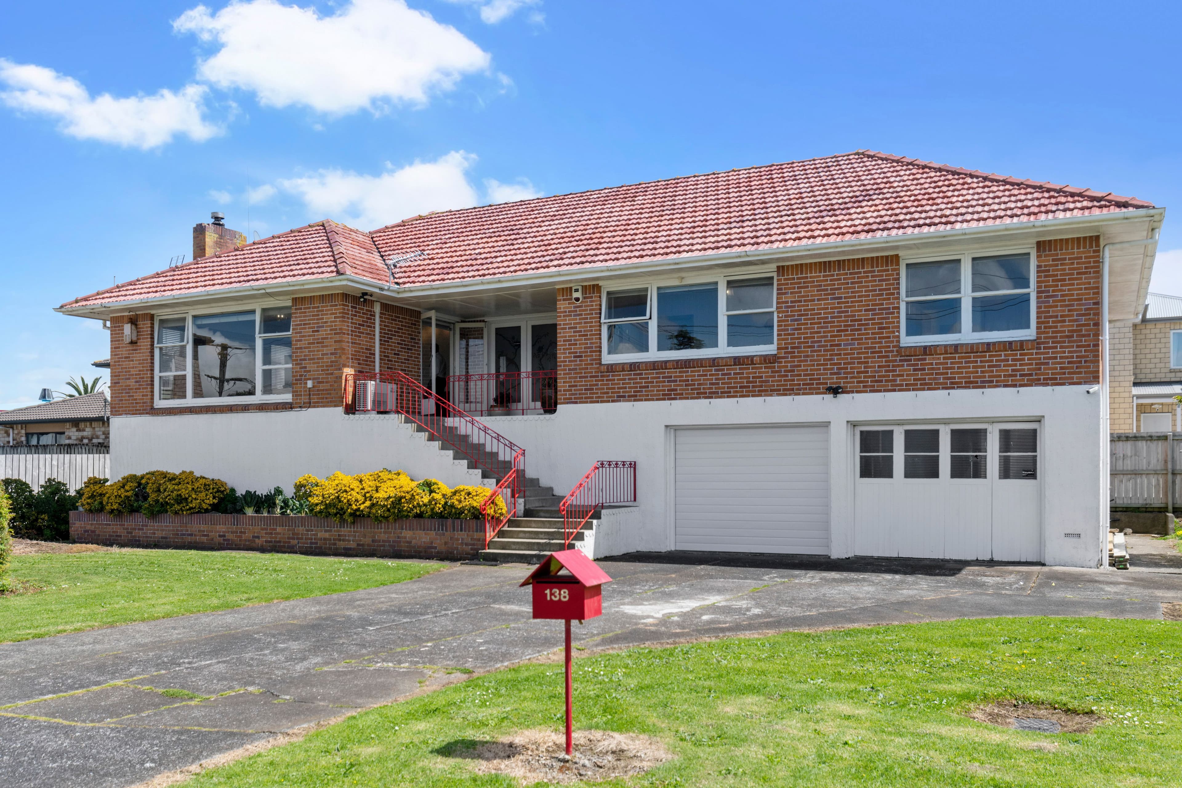 Sold — 132a Coronation Road, Mangere Bridge